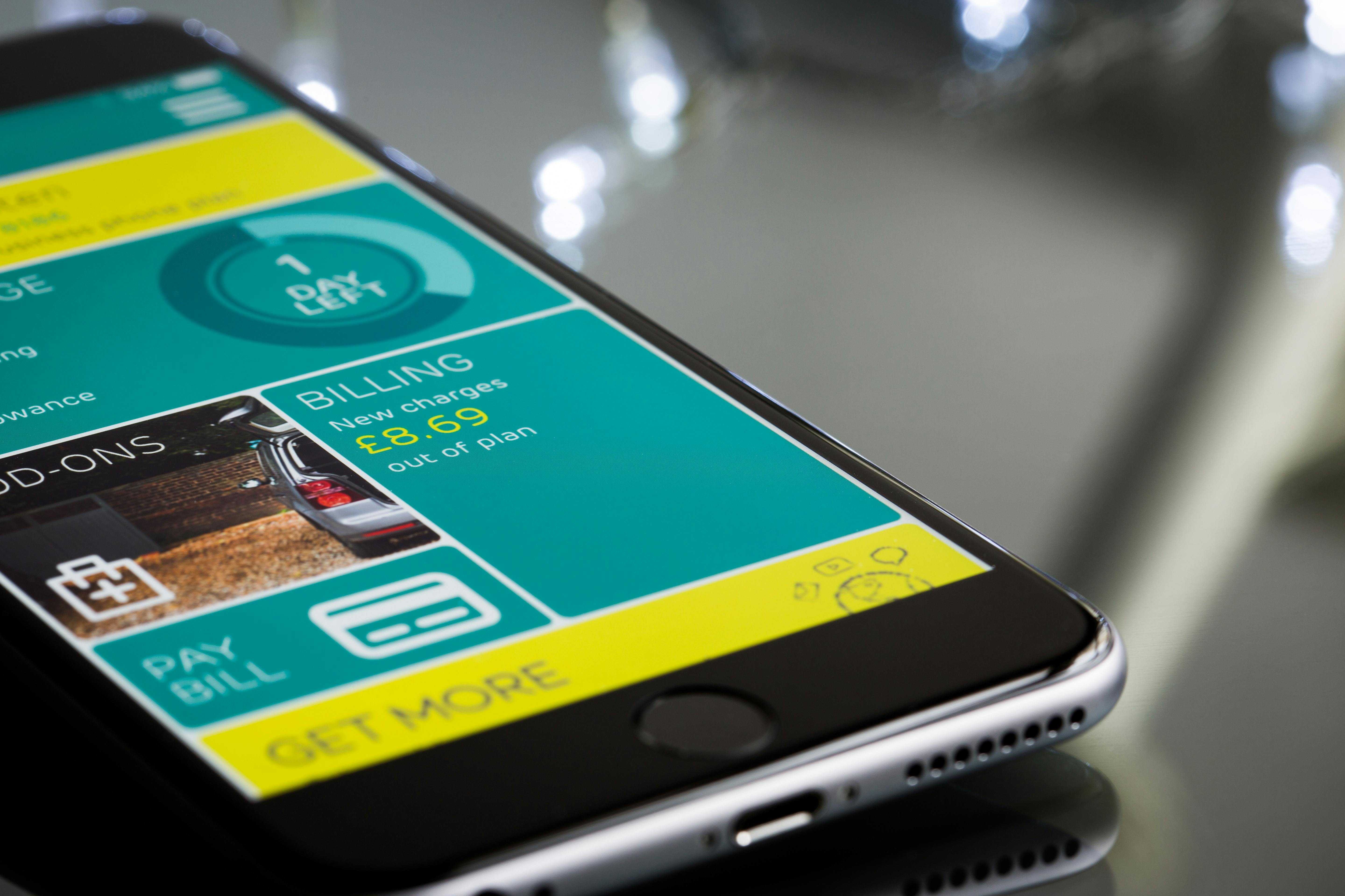 E-commerce & Subscription Platforms